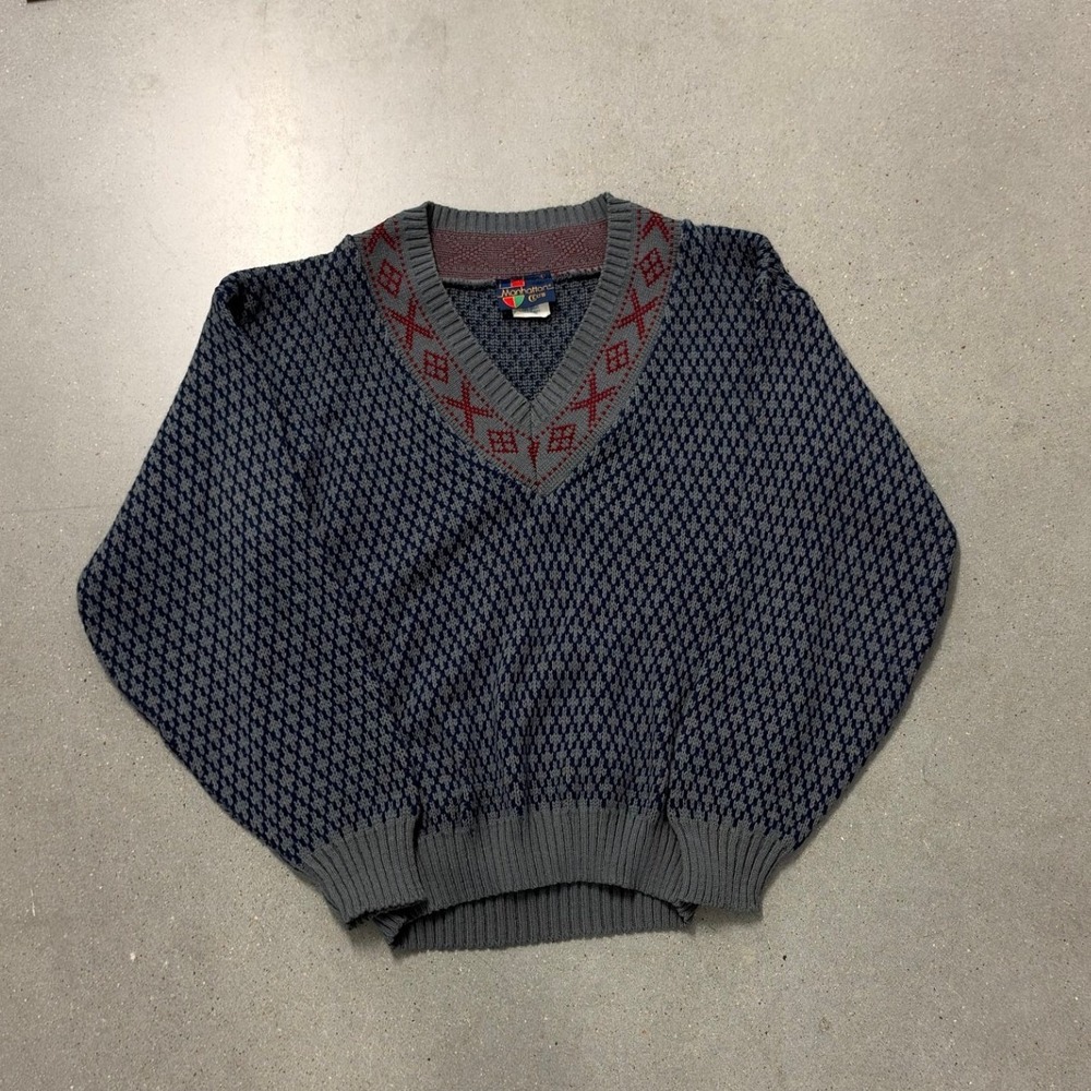 Manhattan Club Vintage Mens Large V-Neck Sweater Grey Blue Geometric Made in USA